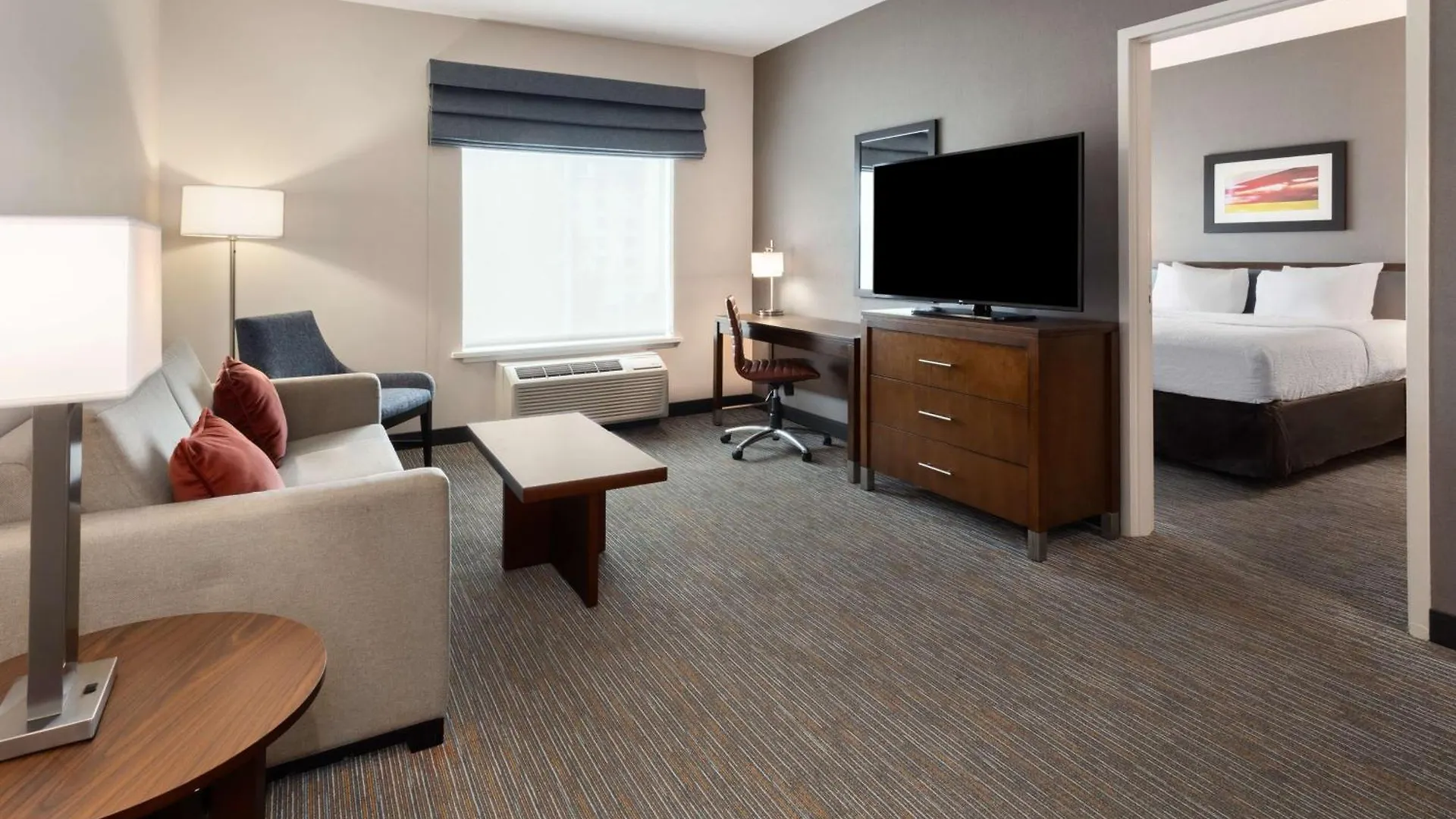 Hampton Inn By Hilton Nashville Airport Century Place