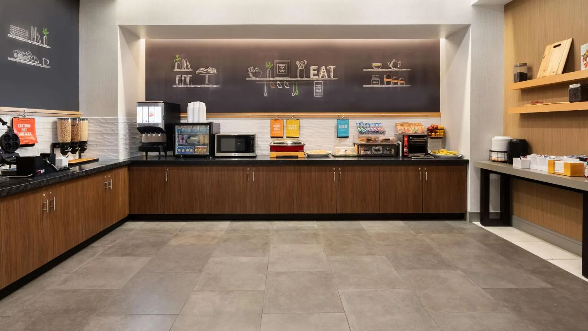 Hampton Inn By Hilton Nashville Airport Century Place США