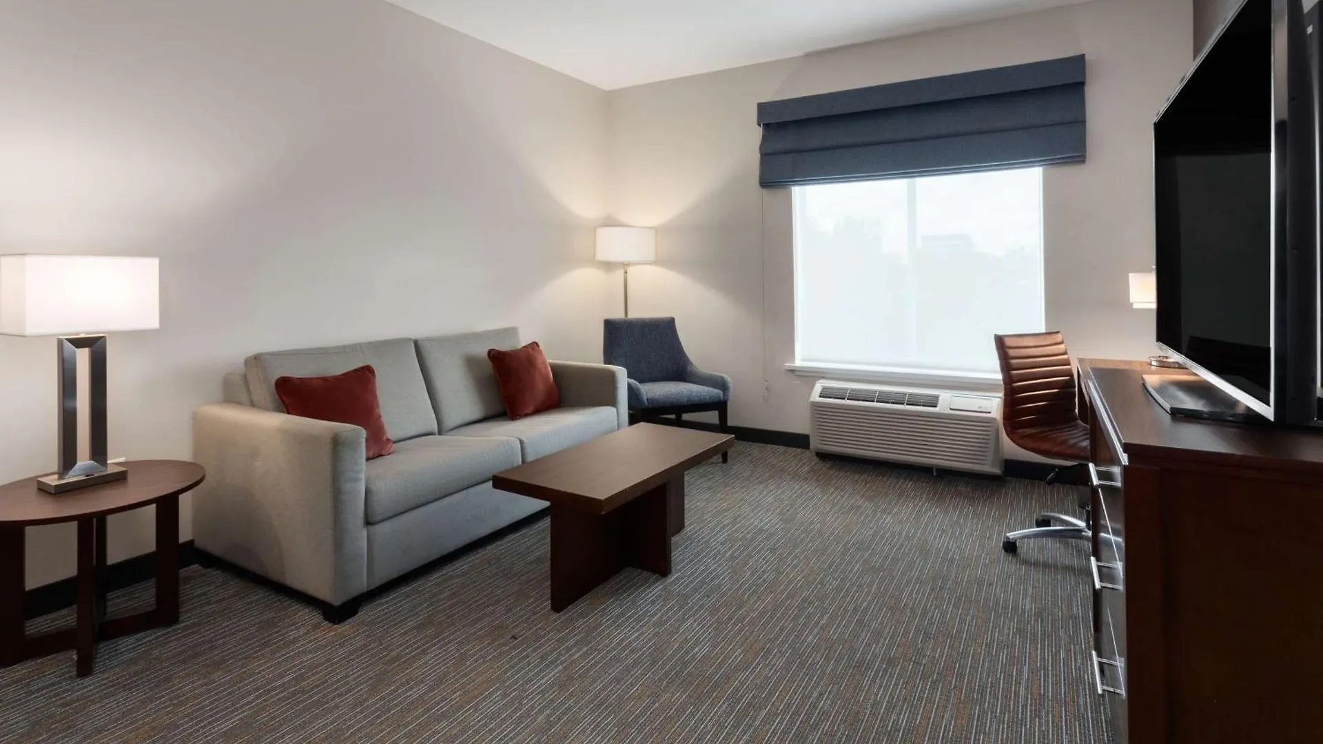 Hotel Hampton Inn By Hilton Nashville Airport Century Place